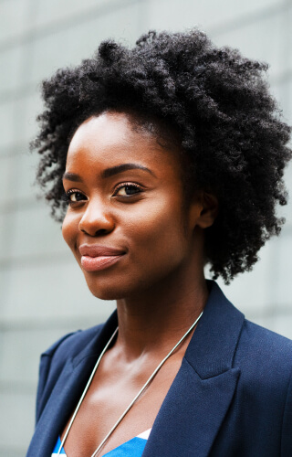 Young woman smiling - Trust banner 3